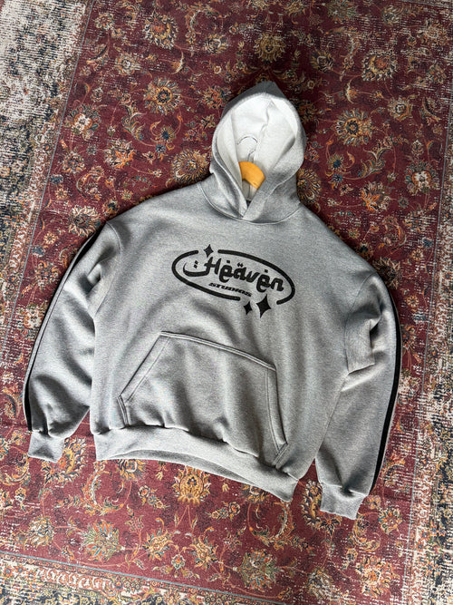 Buzo Boxy Estampado Gótico Garage — Diseño dark streetwear Argentina